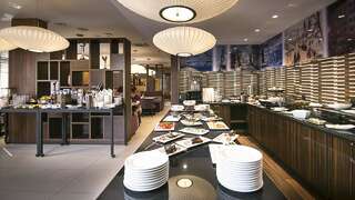 Отель Hotel DeSilva Premium Poznań Познань-3